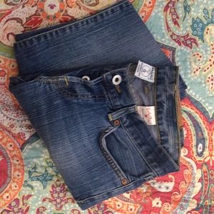 **LUCKY BRAND** 🍀 Women’s jeans.